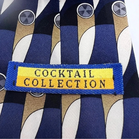 Cocktail Collection Martini Neck Tie 100% Silk USA Length 57” Width 3 3/4” - Picture 2 of 5